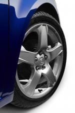 Holden Barina 2011 года